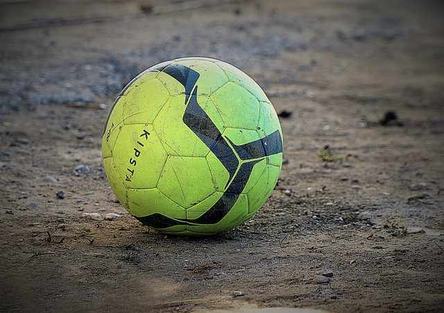 克斯鎖定歐 克斯鎖定歐